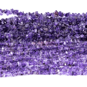 Éclats d’améthyste violet brillant 3 x 5 & 5 x 8 mm, 1 fil