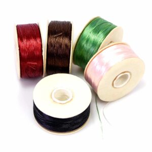 Nymo yarn color selection Ø 0.30mm L 59m (€ 0.03 / m)