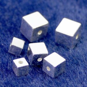 Cube 925 silver Ø 3 – 5 mm