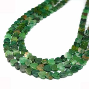 South Africa jade hearts 6 & 10 mm, 1 strand
