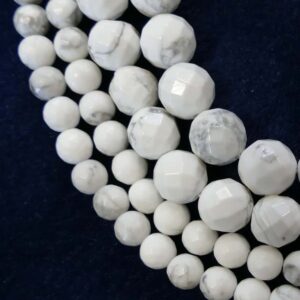 Howlite faceted round 2 – 8 mm, 1 strand