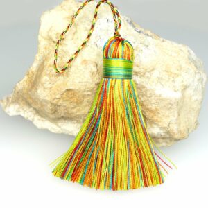 thick colored tassel 75 x 15 mm