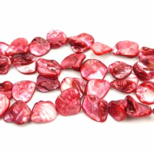 Mother-of-pearl nuggets red approx. 18 x 18 mm, 1 strand