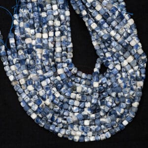 Sodalite cube faceted blue white approx. 6.5×6.5mm, 1 strand