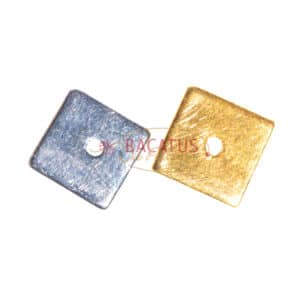 Entretoise carrée de perles en métal sélection de couleurs 6 et 8 mm, 5 pcs