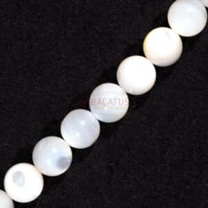 Mother of pearl plain round shiny ca. 4-10mm, 1 strand